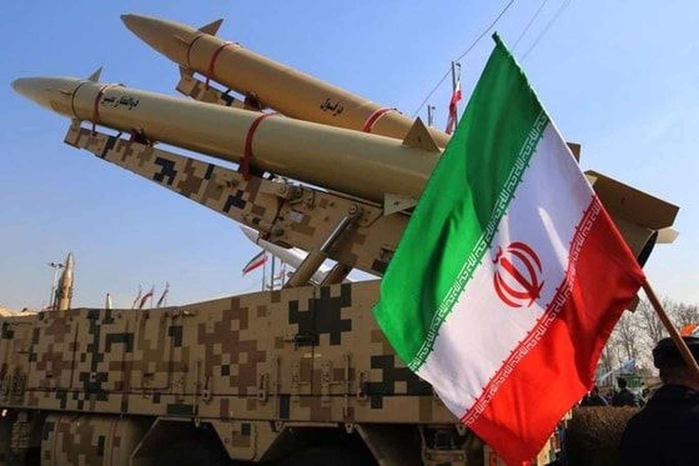 Eron AQSh va Isroil tahdidlariga javob qaytarishga tayyorligini bildirdi