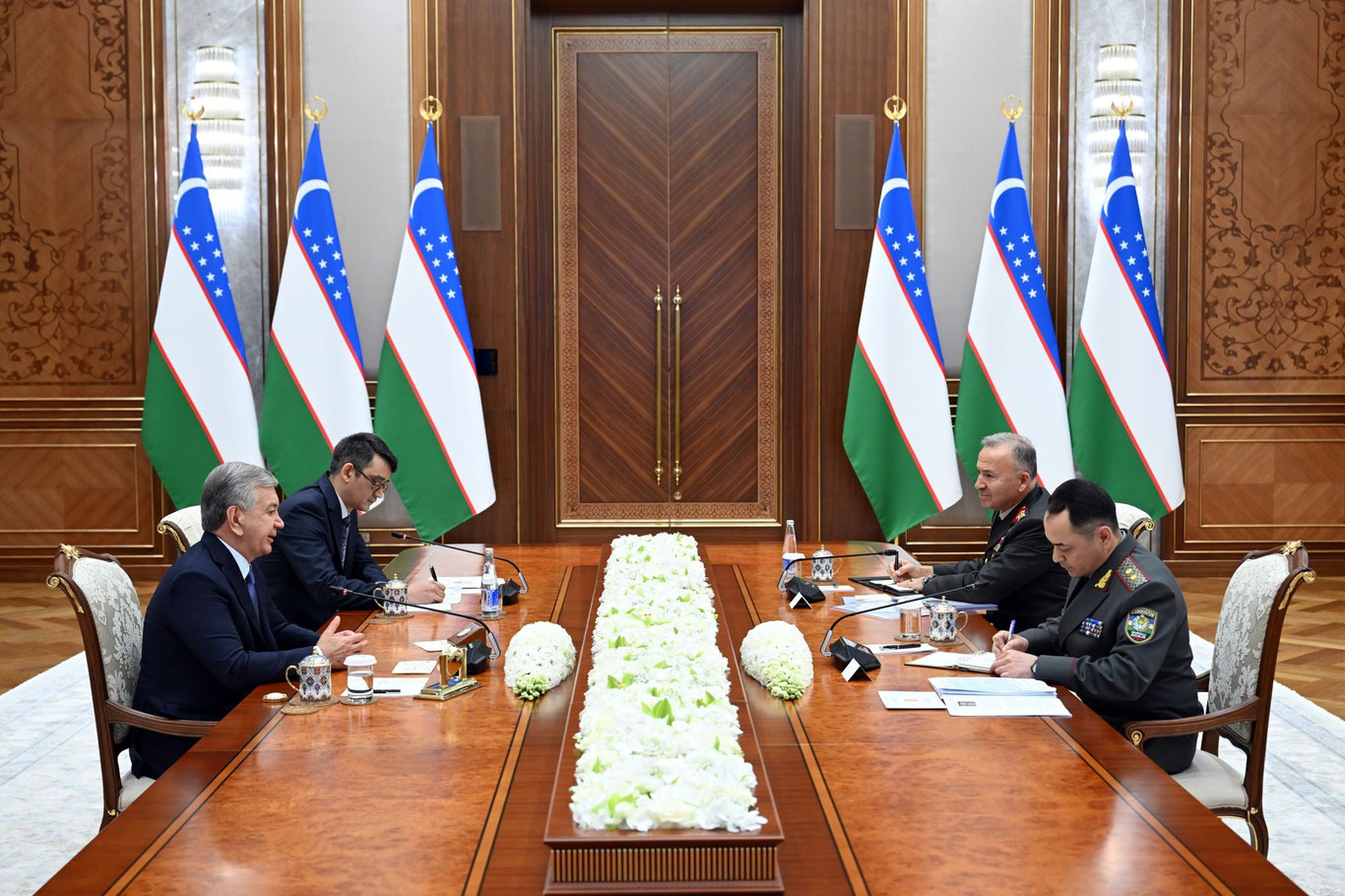 Президентга Туркия билан ҳарбий ҳамкорликни кенгайтириш бўйича ахборот берилди
