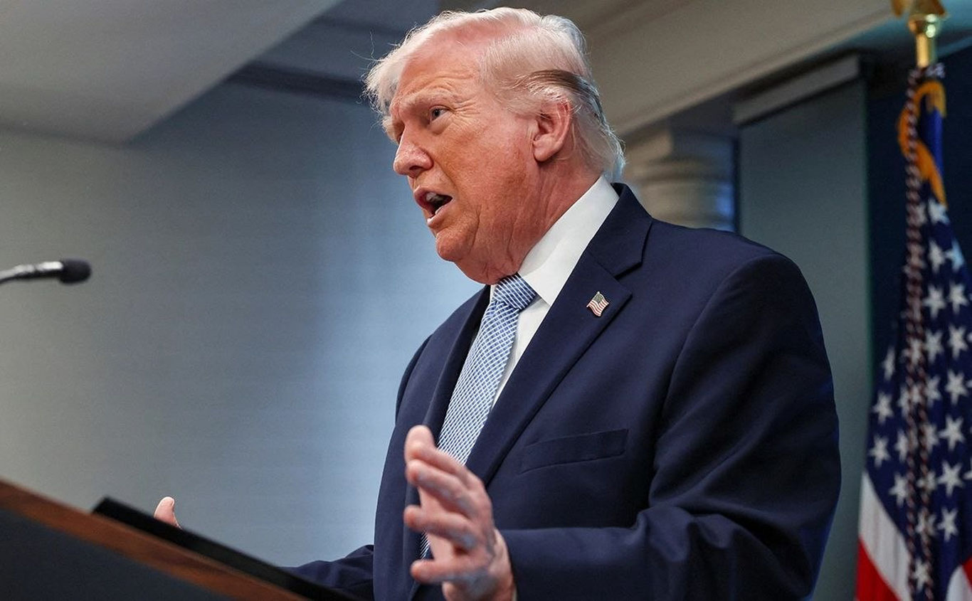 Эрон АҚШга “қулаш ҳолатида” эканини маълум қилди — Трамп