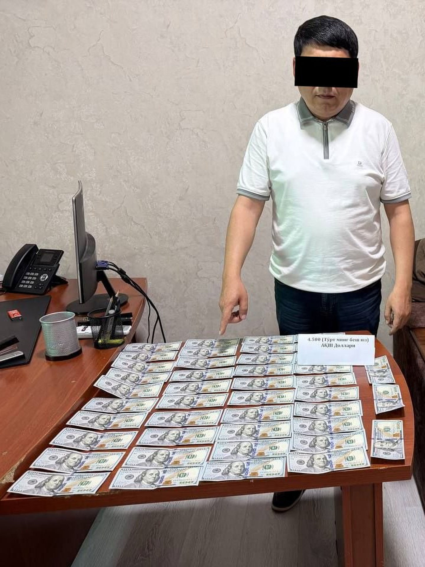 Andijonda “Energosavdo” yuristkonsulti 5 ming dollar pora bilan ushlandi