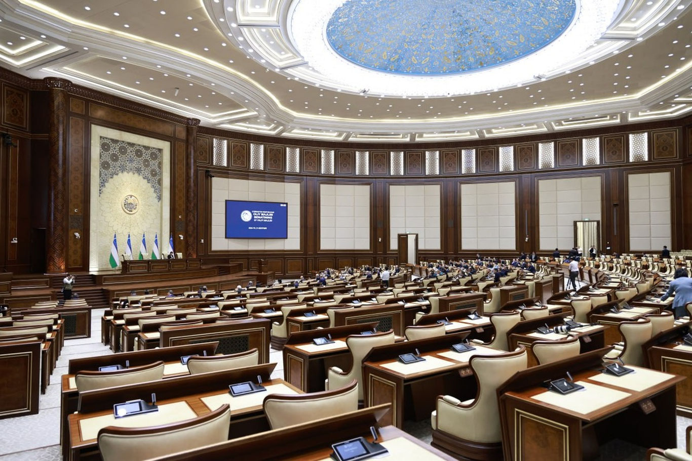 Senator yoshlar bandligi va ijtimoiy himoyasi yuzasidan senatorga senator so‘rovi yubordi