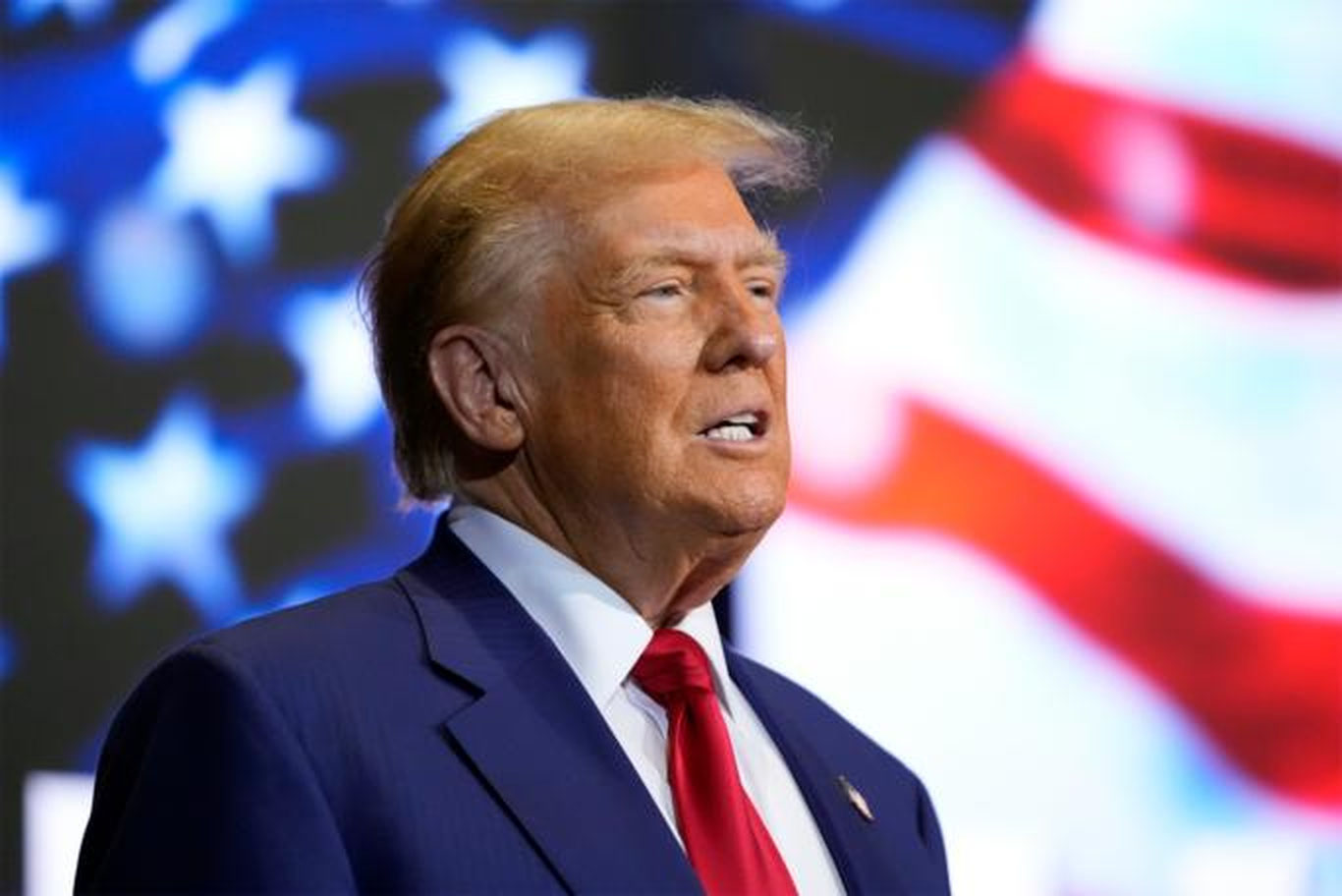Трамп Эрон билан меморандумни Теҳроннинг таслим бўлиши деб атади