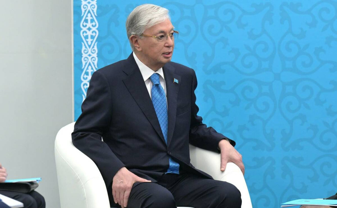 To‘qayev Putinni Ukrainadagi urushni "muzlatish"ga chaqirdi