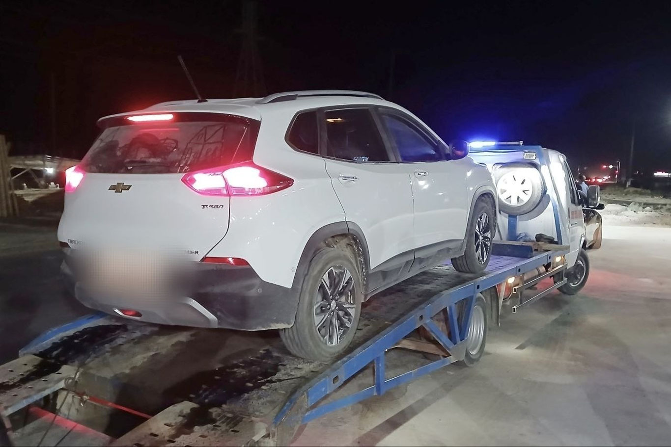 Buxorodagi reydda 211 ta jarimasi bor mashina topildi