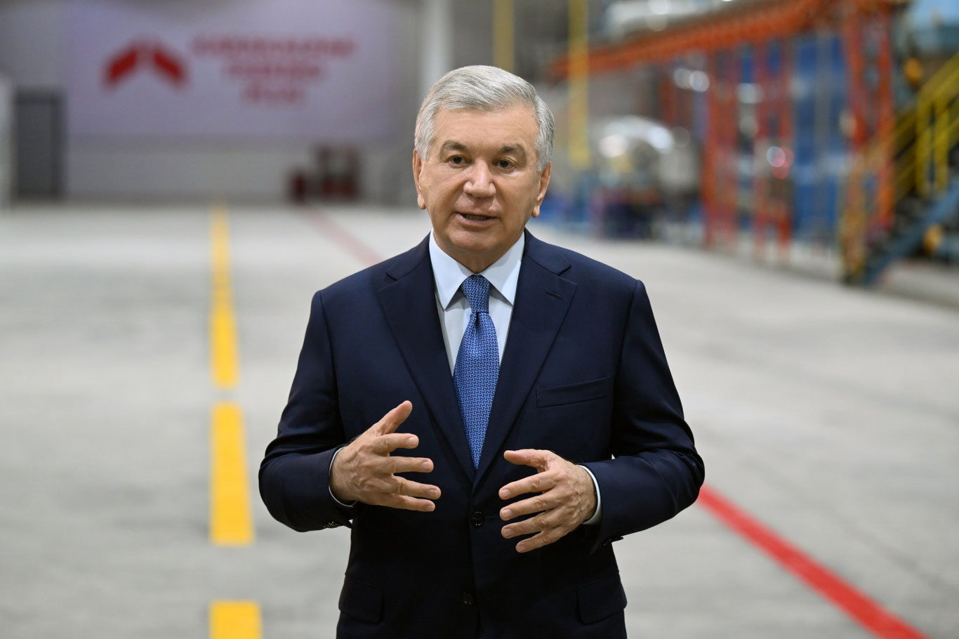 Шавкат Мирзиёев ознакомился с деятельностью предприятия Nukus Insulation Group
