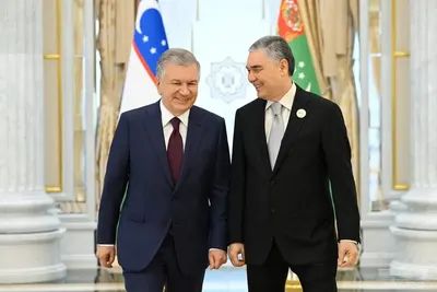 Ўзбекистон ва Туркманистон етакчилари телефон орқали мулоқот қилди