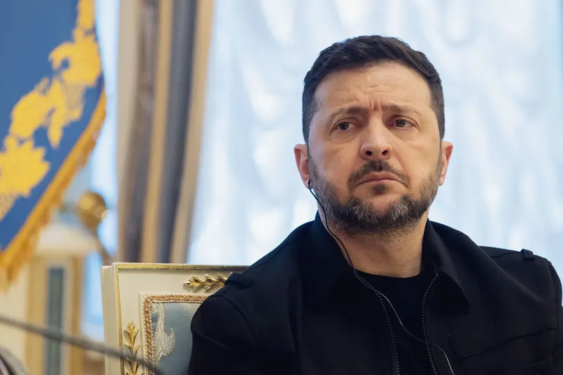 Тинчлик келишувини ҳозир тузишга тайёрман — Зеленский